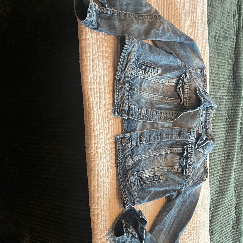 Wallflower Light Blue Women's Denim Jacket - Picture 2 of 6